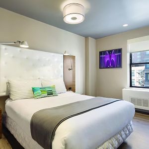 Junior Penthouse
